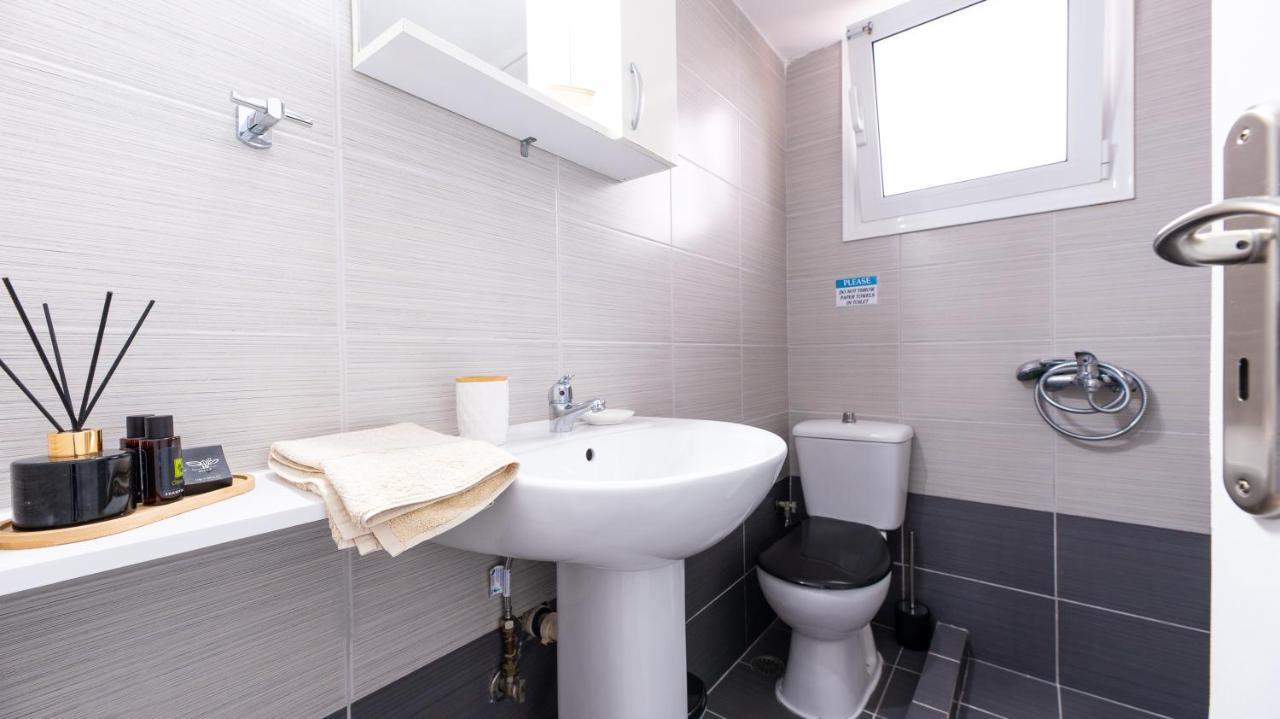 Aelia Apartment Artémida Eksteriør bilde
